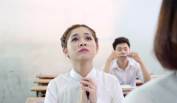 Sự kết hợp của cô gái “Bước nhảy ngàn cân” và bản sao Sprite